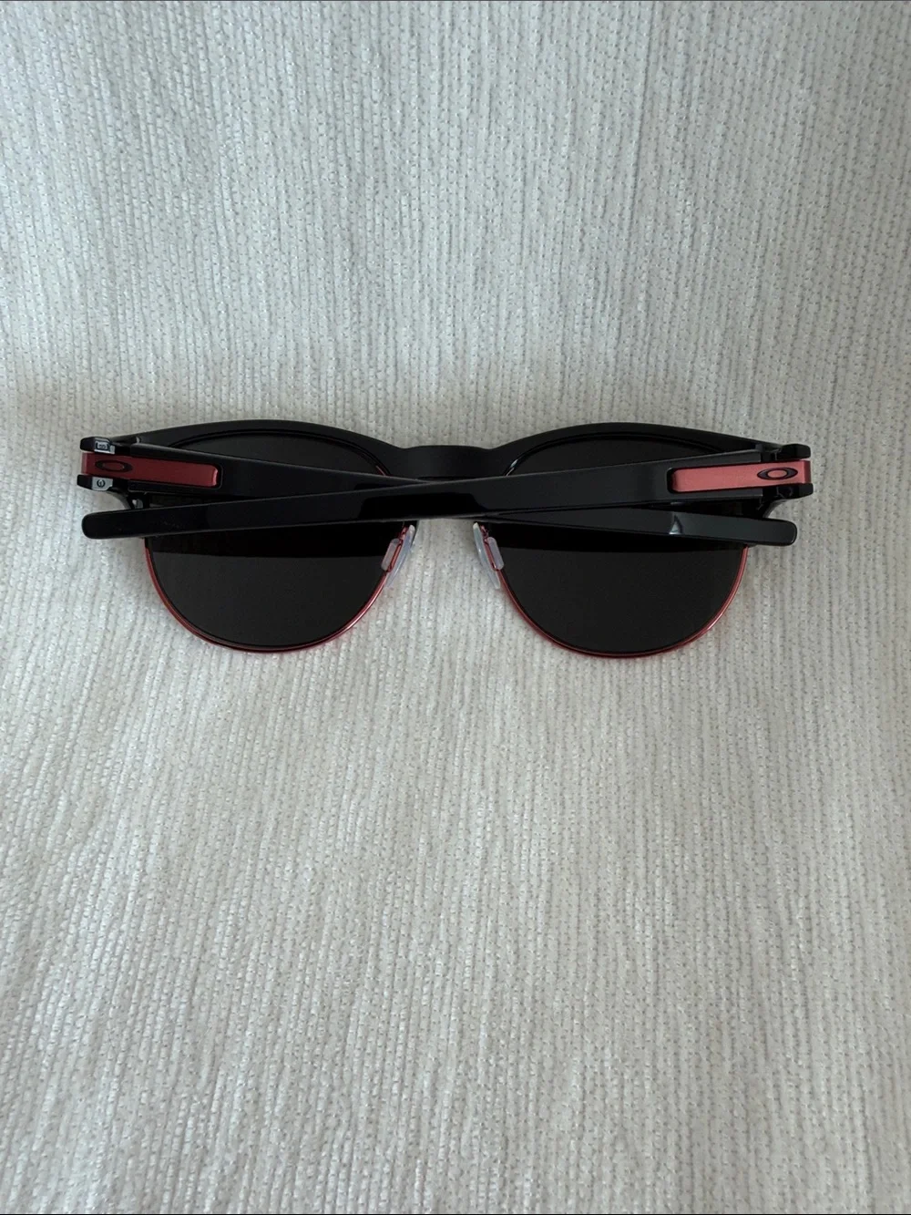 Oakley Latch Key Black and Red Round Frame Sunglasses